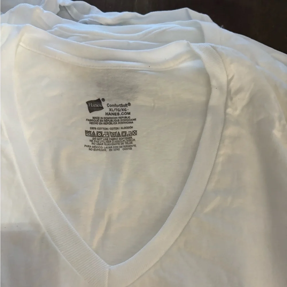 8 Hanes ComfortSoft V-Neck T-Shirt in White Sz XL New